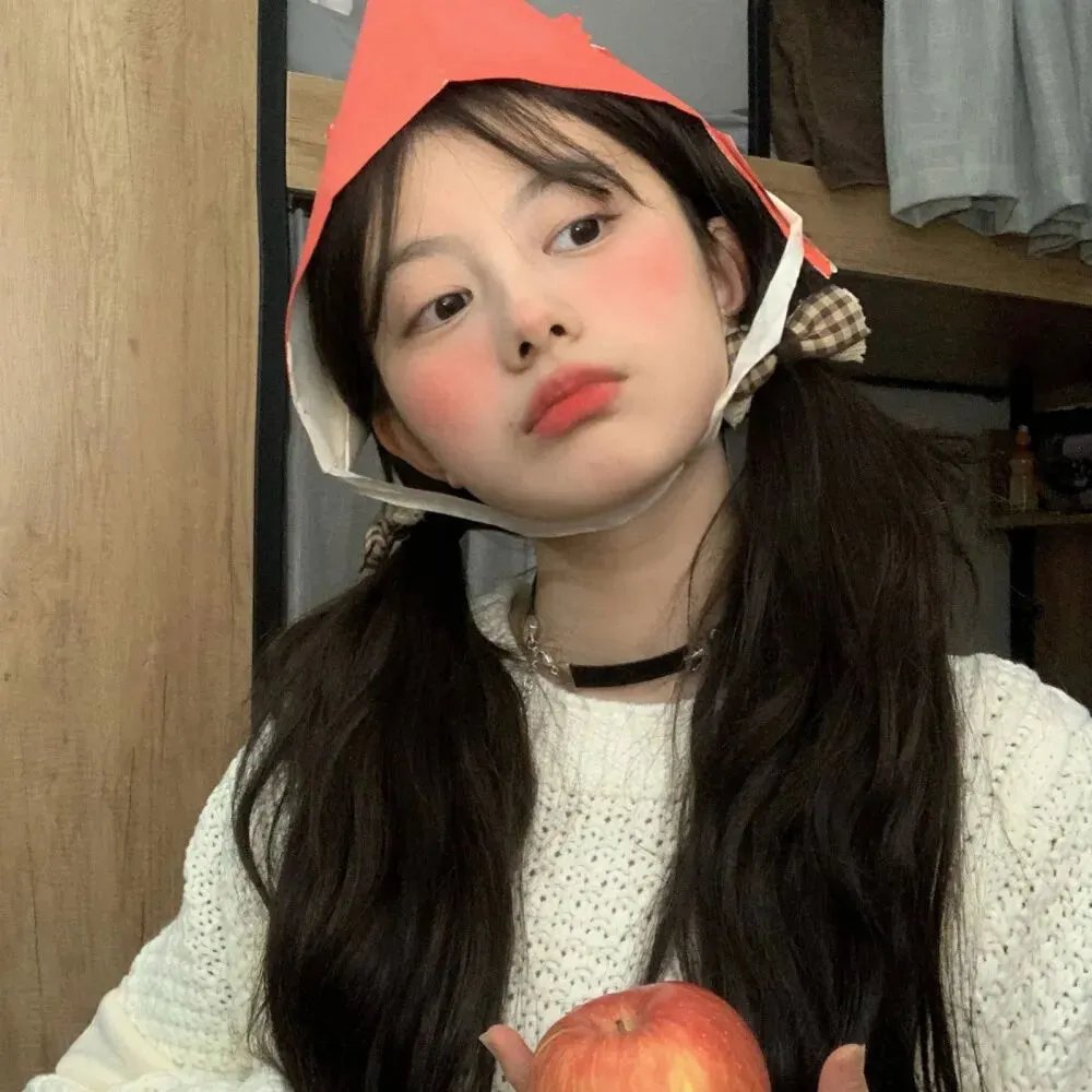 开局捡个盲眼国舅竟是黑莲花